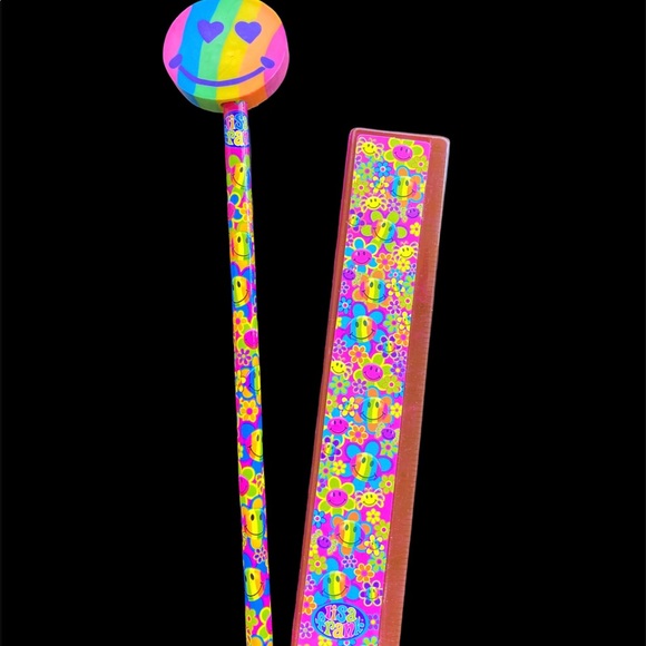 Lisa frank smiley face flower pencil and ruler set - Picture 1 of 1